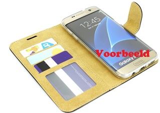 Hoesje voor Samsung Galaxy S7 Edge - Book Case - met vlinder reliëf - geschikt voor pasjes - goud